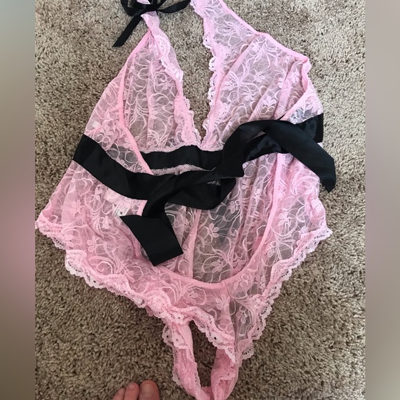 Baby pink teddie - Picture 2 of 2